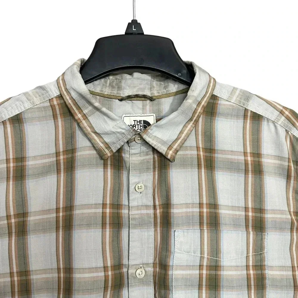 The North Face Plaid Shortsleeve Casual Button Down Shirt Size XXL